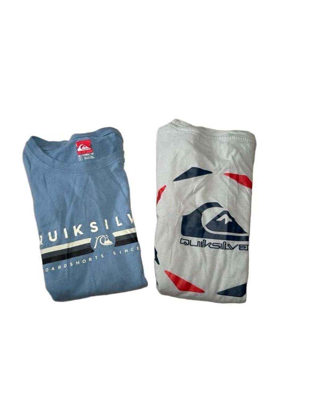 Quiksilver Men's Lot of 2 Short Sleeve Graphic T-Shirts Blue and Gray Size M
